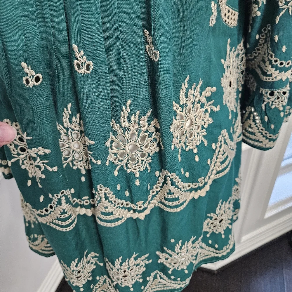 Ivy Jane green Floral Embroidered Bell Sleeve Tunic Top Blouse Dress Eyelet XS - Picture 4 of 8